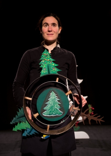 conte et marionnette Alsace Lorraine, Cie ABOUDBRAS, spectacle de noël, spectacle de contes sur le sapin, contes et légendes du sapin, contes et musique, contes et cercle de narration