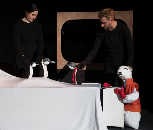 Spectacle jeune public prévention écrans, spectacle marionnettes Toul, spectacle marionnettes pour parler des écrans, spectacle tout public marionnettes sur l'usage des écrans